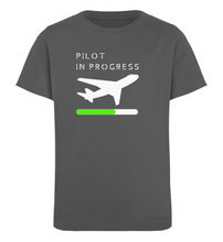 Lade das Bild in den Galerie-Viewer, PILOT IN PROGRESS - Flight Kids T-Shirt Bio
